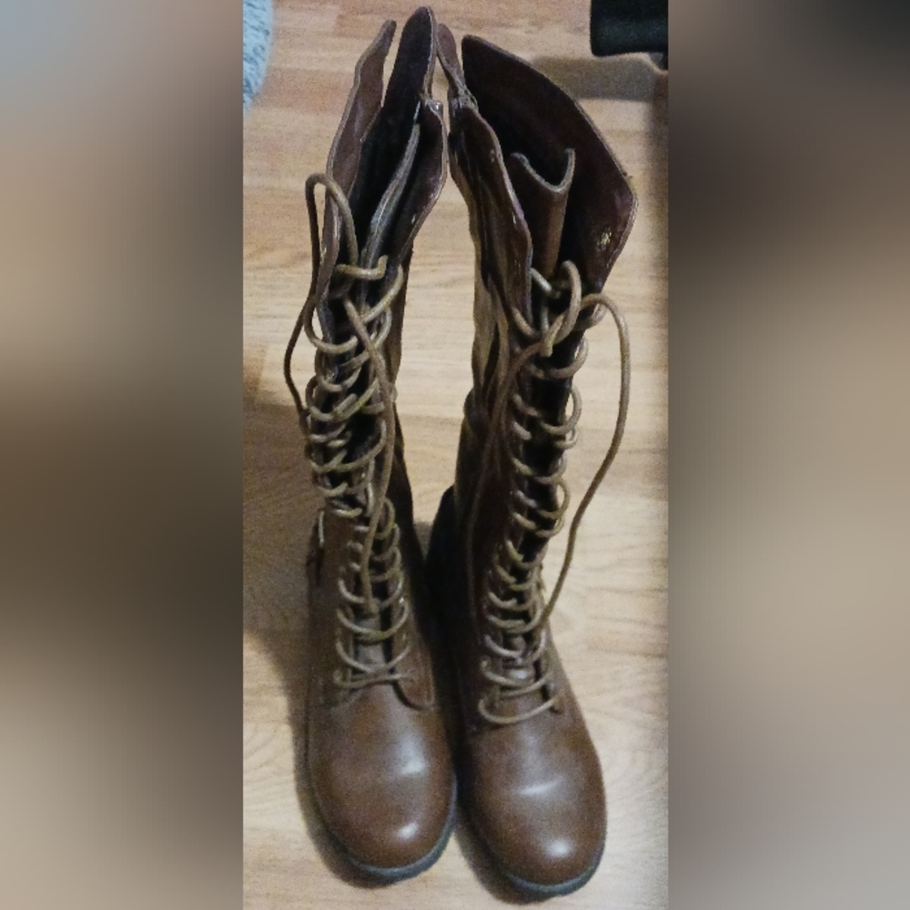 Womens forever link lace up riding boots.